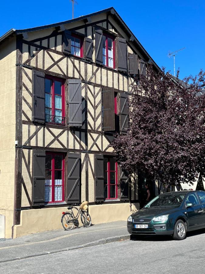 Maison De La Calonne - Riverside House & Terrace Cormeilles  Kültér fotó